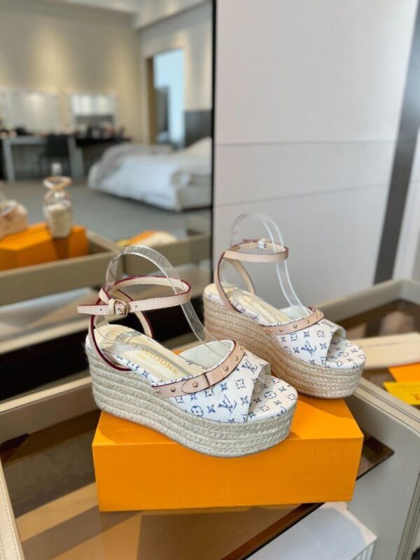 Sandals 6047-2846 - Image 2