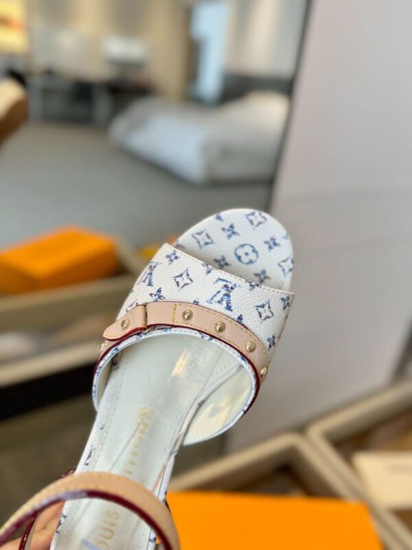 Sandals 6047-2846 - Image 9