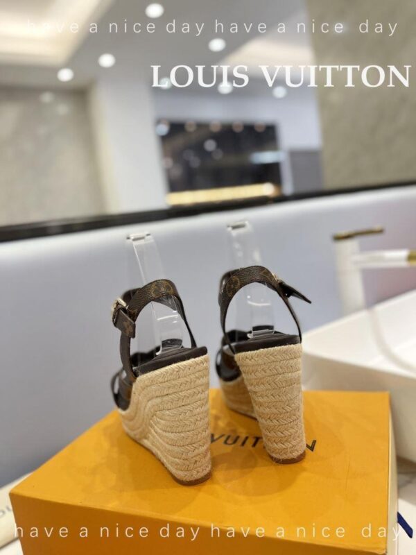 Sandals 6047-2784 - Image 9