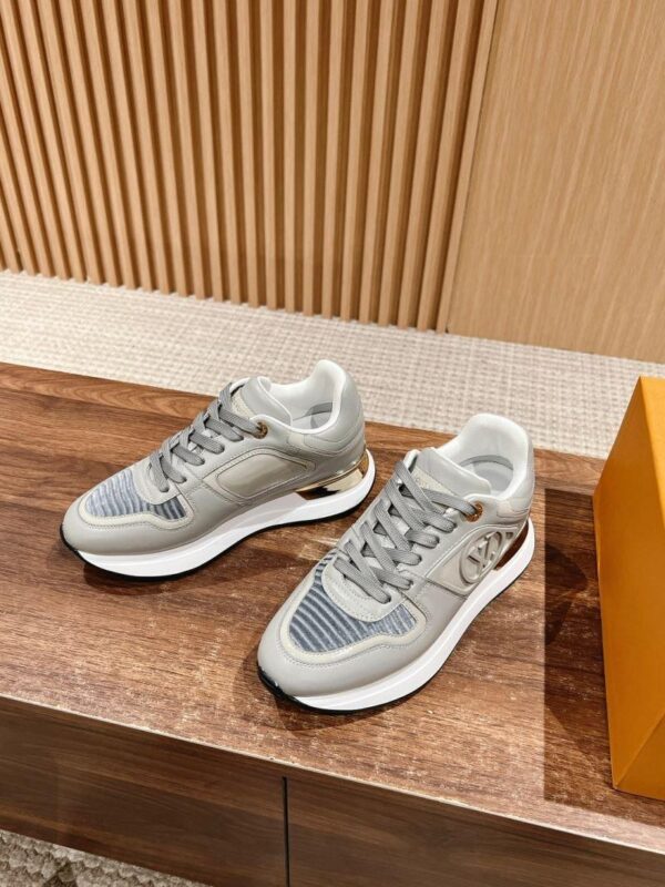 Run Away Sneaker 6047-2556 - Image 2