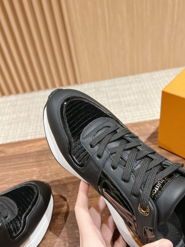 Run Away Sneaker 6047-2555 - Image 6