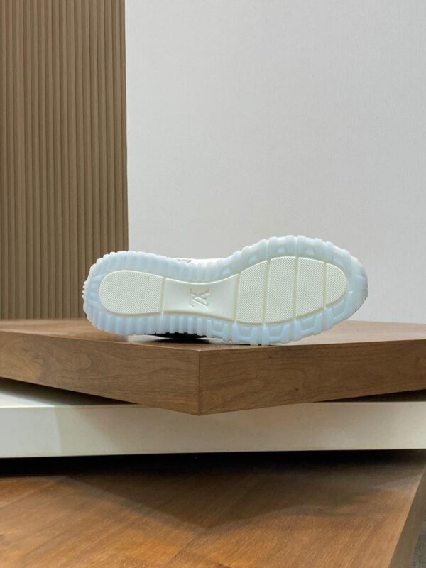 Run Away Sneaker 6038-2348 - Image 9