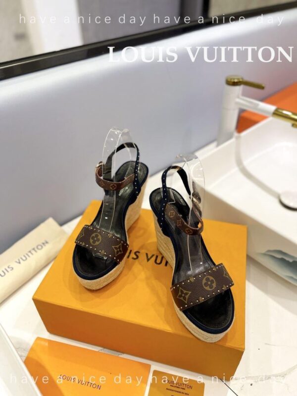 Sandals 6047-2811 - Image 6