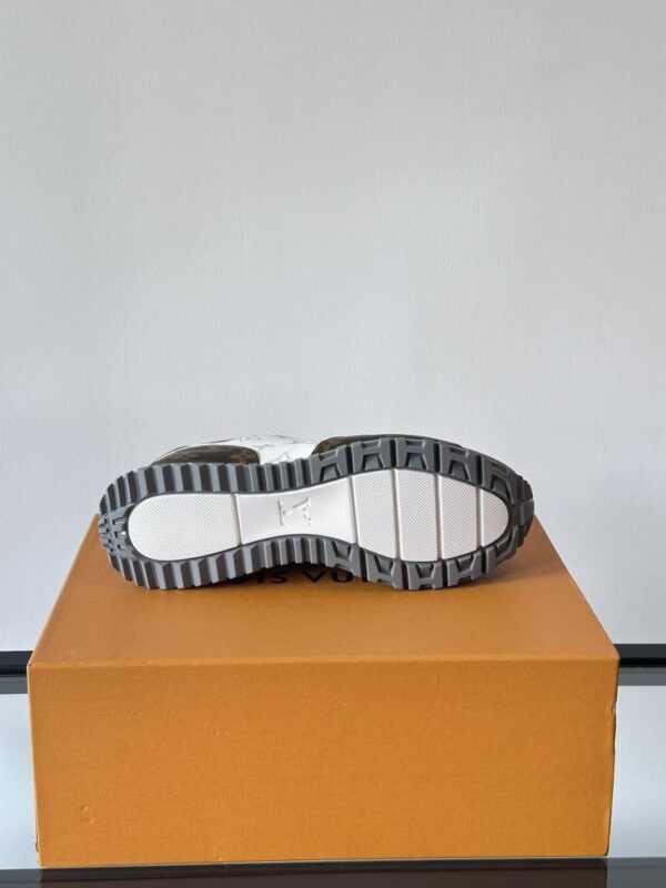 Run Away Sneaker 6038-2099 - Image 9