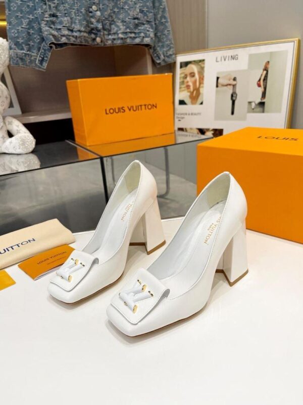 Heeled Shoes 6088-2922