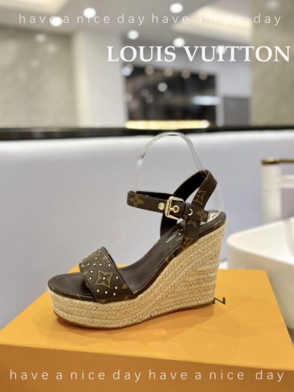 Sandals 6047-2807