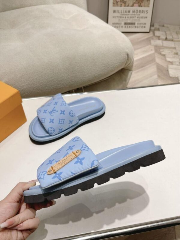 Slippers 6088-2881 - Image 2