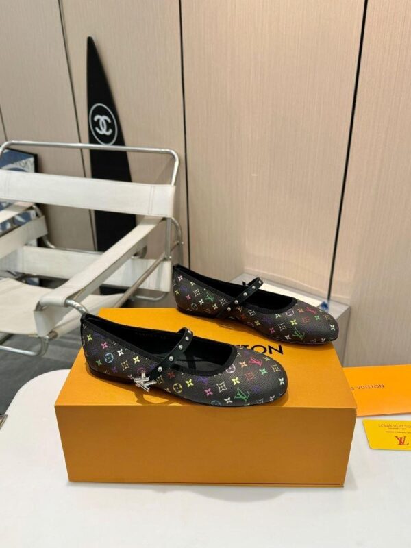 Flat Shoes 6088-2972