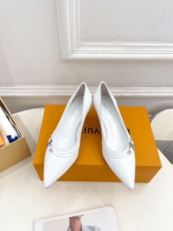 Heeled Shoes 6080-2557