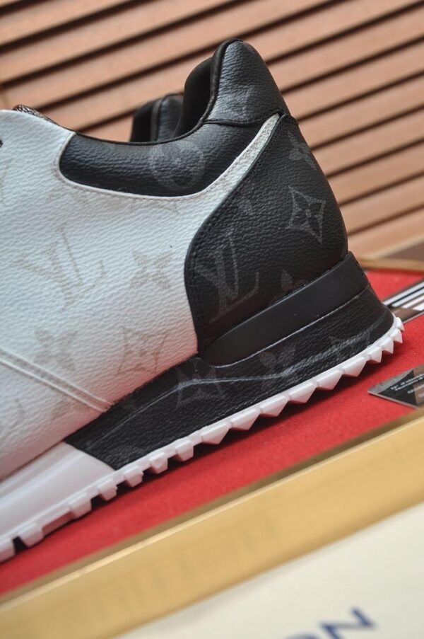 Run Away Sneaker 6038-2949 - Image 9